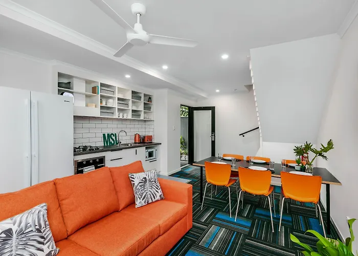 Redhill Cairns Living - Pembroke St Hostel